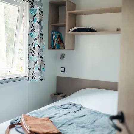 Mobil Home Xxl 4 Chambres - Camping Le Domaine De Beaulieu Givrand Exterior foto